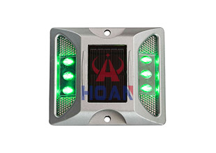 Tachas Led Solares: Penetración nocturna y eficacia en seguridad vial