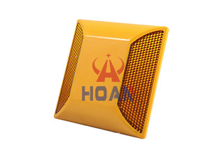 Características Clave de las Tachas Reflectivas de Plástico–Ventajas, Durabilidad y Seguridad Explicadas