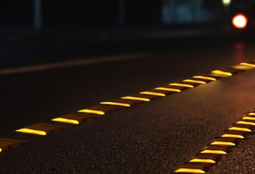 Conoce las vialetas: Su función fundamental en la seguridad vial
