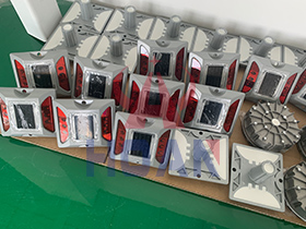 Resultados reales de Solar Studs en Sudáfrica: iluminando las carreteras y marcando el inicio de una nueva era de seguridad